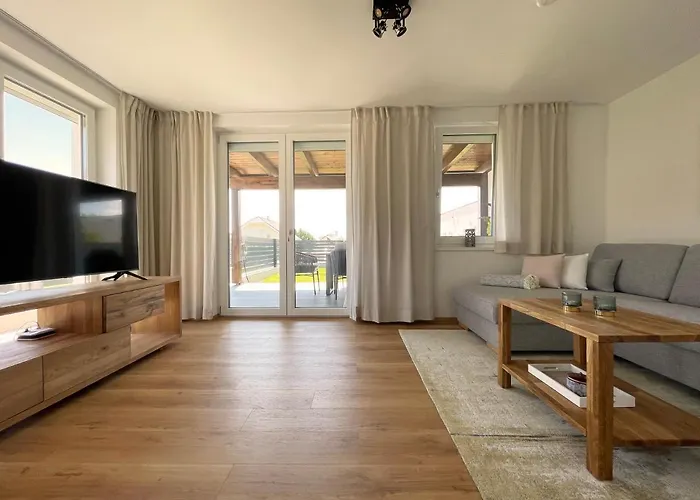 Haderer\'S Home - Bad Voeslau Near Vienna
